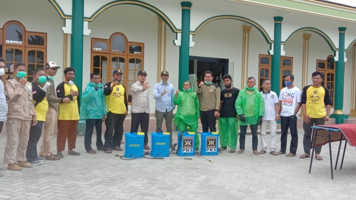 PKS Kampar Telah Lakukan Penyemprotan Disinfektan di 7 Kecamatan, Hari Ini di Kampa dan Rumbio Jaya