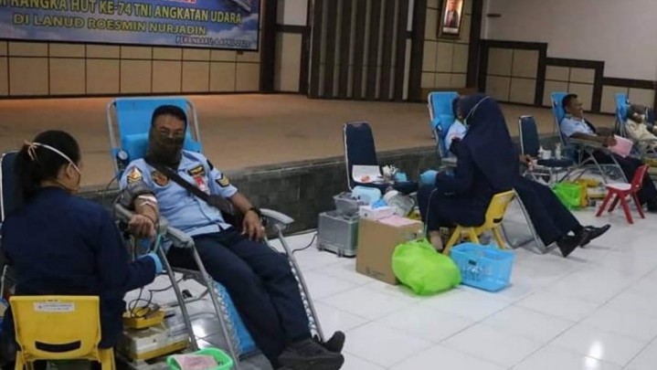 Bersempena HUT TNI AU Ke-74, Lanud RsN Gelar Donor Darah