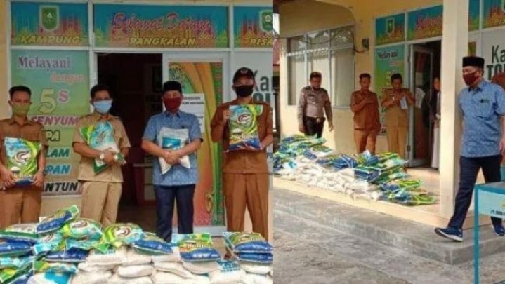 Wakil Ketua DPRD Siak Fairuz SAg Kembali Salurkan Bansos Covid-19 Di Kepenghuluan Pangkalan Pisang