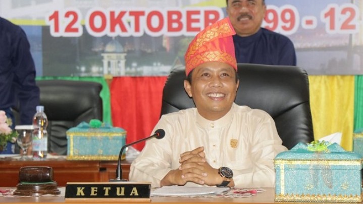 DPRD Siak Galang Donasi Untuk Warga Terdampak COVID-19 DPRD Siak Galang Donasi Untuk Warga Terdampak COVID-19