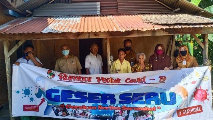 Camat Rumbai Kembali Salurkan Bantuan Donatur Lewat Program Geser Seru Camat Rumbai Kembali Salurkan Bantuan Donatur Lewat Program Geser Seru