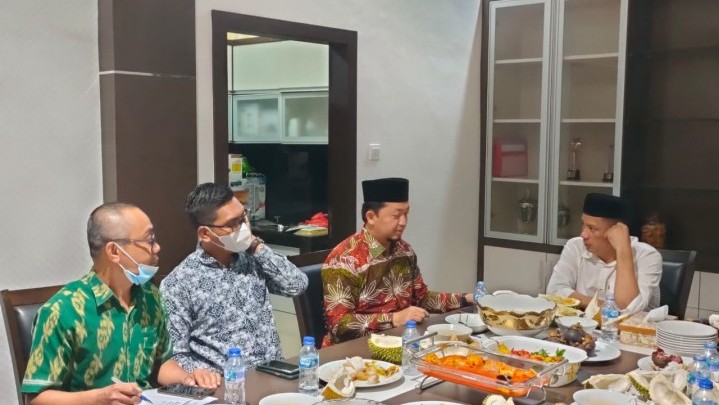 Bupati M. Adil Curhat ke Syahrul Aidi Terkait Kondisi Kepulauan Meranti