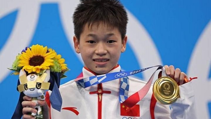 Olimpiade Berakhir, Kisah Haru Atlet China Peroleh Medali Emas Berjuang demi Pengobatan Ibu