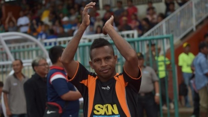 Atlet Sepakbola Nasional, Okto Maniani Gabung ke Partai Gelora Atlet Sepakbola Nasional, Okto Maniani Gabung ke Partai Gelora