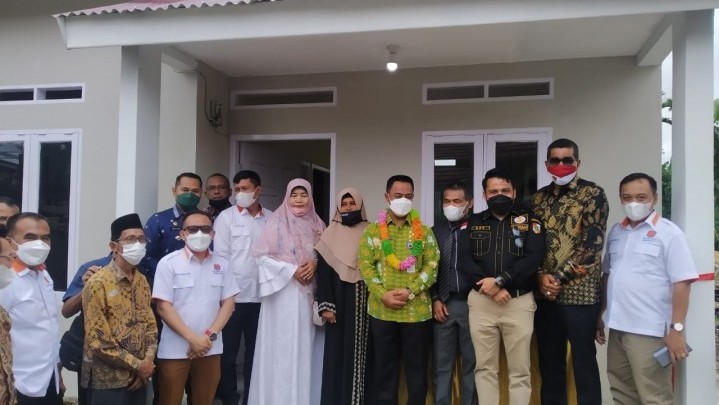 Melirik Program Bedah Rumah Kelurahan Sidomulyo Barat Dari Dana CSR Yang Dipuji Banyak Pihak Melirik Program Bedah Rumah Kelurahan Sidomulyo Barat Dari Dana CSR Yang Dipuji Banyak Pihak