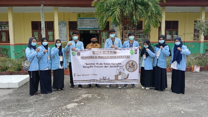Mahasiswa Kukerta Unri Adakan Webinar Tentang Narkoba dan Manajemen Stress di Kampung Suak Lanjut Siak