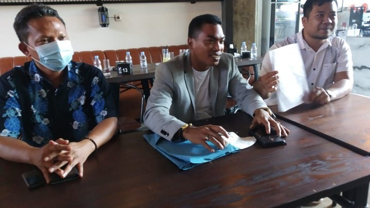 Terkait Konflik Dengan Eks Karyawan, PT Padasa Persilahkan Ajukan ke Jalur Hukum Terkait Konflik Dengan Eks Karyawan, PT Padasa Persilahkan Ajukan ke Jalur Hukum