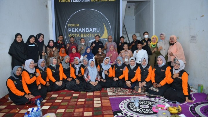 Forum Pekanbaru Kota Bertuah Tempati Sekretariat Baru, Pembina Harapkan ke Depan Lebih Baik Forum Pekanbaru Kota Bertuah Tempati Sekretariat Baru, Pembina Harapkan ke Depan Lebih Baik