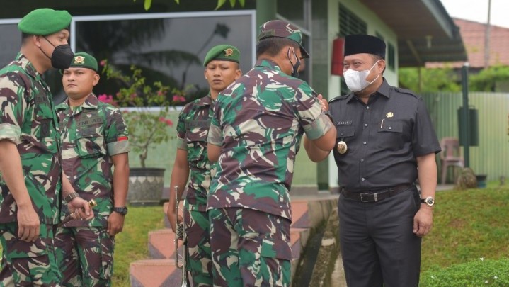 Kunjungan Kerja ke Kampar, Pangdam I/Bukit Barisan Minta Capaian Vaksinasi Ditingkatkan