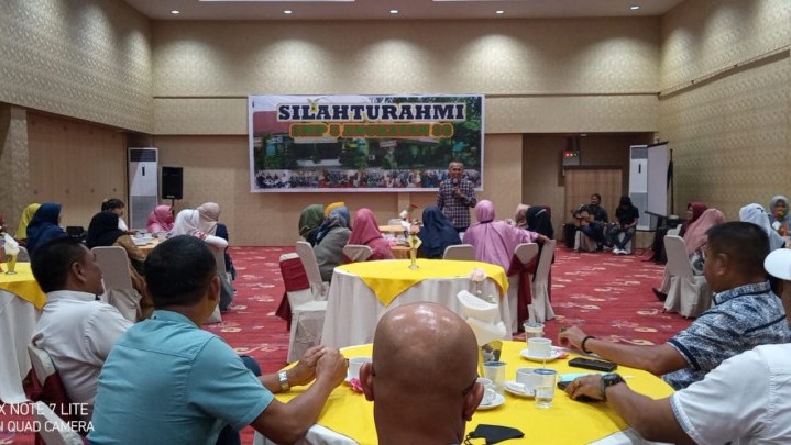 Alumni SMPN 5 Pekanbaru Angkatan 88 Gelar Temu Alumni di Hotel Resty Menara