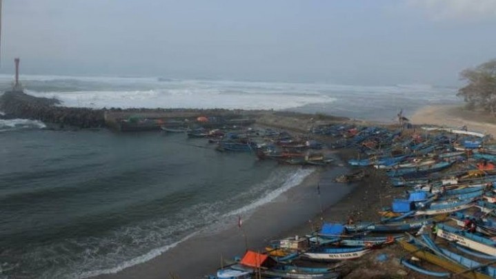 Pulau Jawa Diprediksi Alami Tsunami Capai Ketinggian 20 Meter