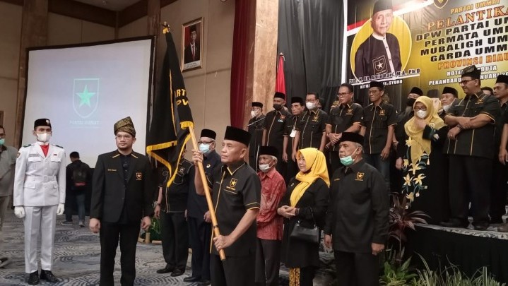 Pengurus Partai Ummat Riau Dilantik, Dihadiri Langsung Amien Rais juga Ketua Umum