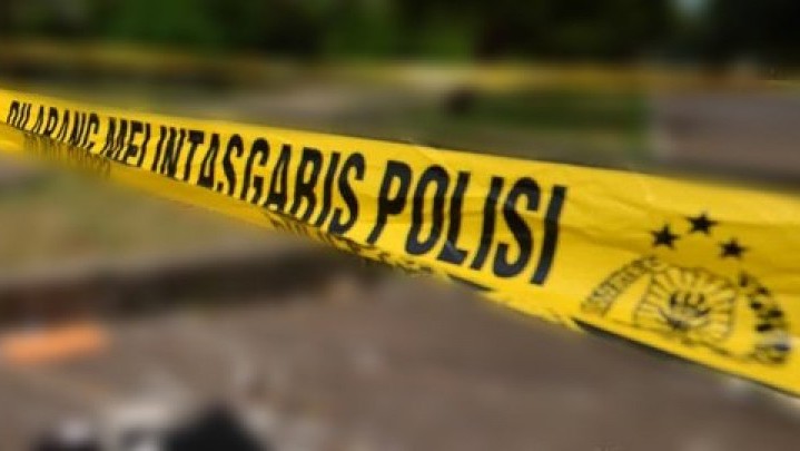 Damkar Jenis Fuso di Agam yang Hendak Padamkan Kebakaran Terbalik