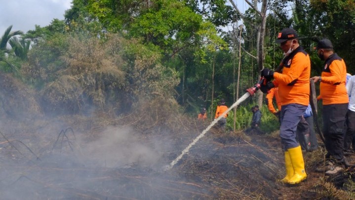 Hadapi Musim Kemarau, Bupati Adil Perintahkan Camat dan Kades Siaga