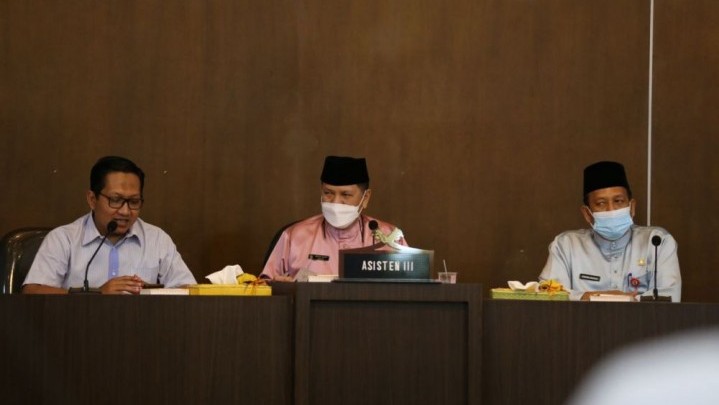 Penerapan Sistem Merit Pemprov Riau Disampaikan Kepala BKD pada DPRD Sumut Penerapan Sistem Merit Pemprov Riau Disampaikan Kepala BKD pada DPRD Sumut