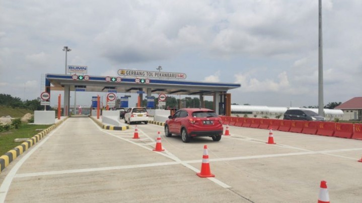 Sebulan, 22 Kecelakan Beruntun Terjadi di Tol Pekanbaru-Dumai Sebulan, 22 Kecelakan Beruntun Terjadi di Tol Pekanbaru-Dumai