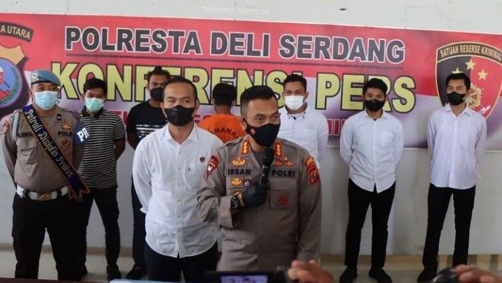 Cemburu, Remaja SMA Tenggelamkan Pacarnya di Kubangan hingga Tewas Cemburu, Remaja SMA Tenggelamkan Pacarnya di Kubangan hingga Tewas