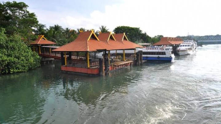 Hari Jum'at Pekan Ini Wisman Singapura Sudah Mulai Kunjungi Kepri Hari Jum'at Pekan Ini Wisman Singapura Sudah Mulai Kunjungi Kepri