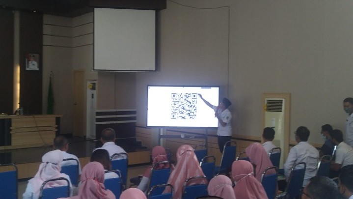 Kominfo Meranti Sosialisasi Sistem Absensi Elektronik Berbasis Smartphone Kominfo Meranti Sosialisasi Sistem Absensi Elektronik Berbasis Smartphone