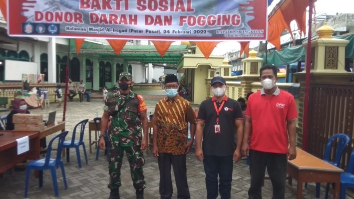 Bakti Sosial Pemuda Pasar Pusat Pekanbaru dengan Donor Darah Bakti Sosial Pemuda Pasar Pusat Pekanbaru dengan Donor Darah