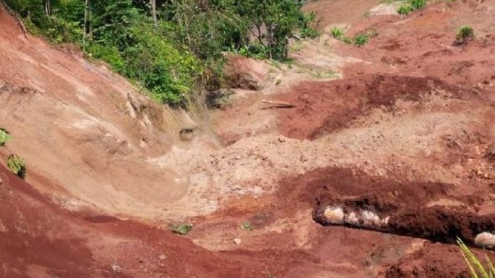 Semalam Terjadi Longsor di Pasaman Barat, Akses Terputus Semalam Terjadi Longsor di Pasaman Barat, Akses Terputus
