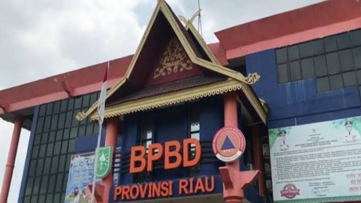 Inhu Banjir, Inhil Longsor, BPBD Riau Kirim Bantuan Logistik Inhu Banjir, Inhil Longsor, BPBD Riau Kirim Bantuan Logistik
