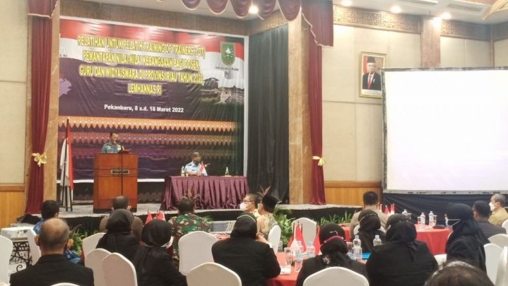Penilaian Lemhamnas, Riau Masuk Zona Kuning Ketahanan Nasional Penilaian Lemhamnas, Riau Masuk Zona Kuning Ketahanan Nasional