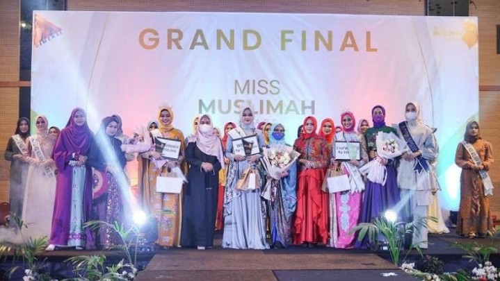 Miss Muslimah Award Riau 2022 Dimenangkan Finalis Asal Bengkalis Miss Muslimah Award Riau 2022 Dimenangkan Finalis Asal Bengkalis