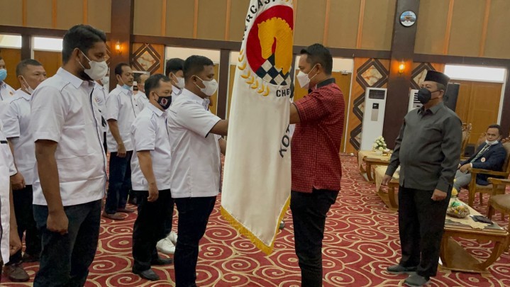 Dilantik Jadi Ketua Percasi Pekanbaru, M Yasir Siap Membumikan Catur di Kota Madani Dilantik Jadi Ketua Percasi Pekanbaru, M Yasir Siap Membumikan Catur di Kota Madani
