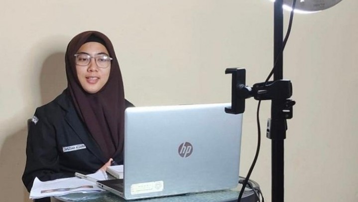 Zuhudiah Azzahra, Siswi MAN 1 Kampar Juara 2 Nasional Lomba Essay Kesejarahan Zuhudiah Azzahra, Siswi MAN 1 Kampar Juara 2 Nasional Lomba Essay Kesejarahan