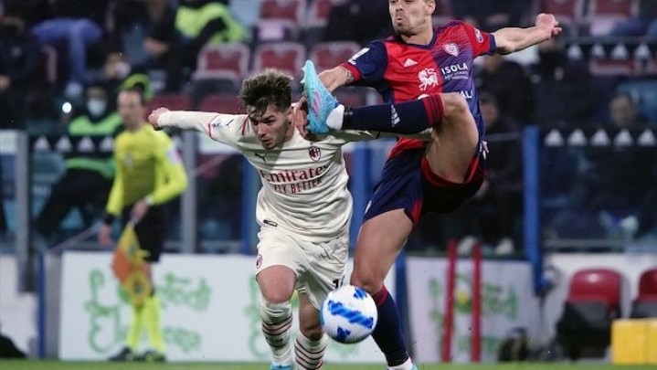 Lanjutan Serie A: Milan Tuai Kemenangan 1-0, Inter Hanya Bermain Imbang Lanjutan Serie A: Milan Tuai Kemenangan 1-0, Inter Hanya Bermain Imbang