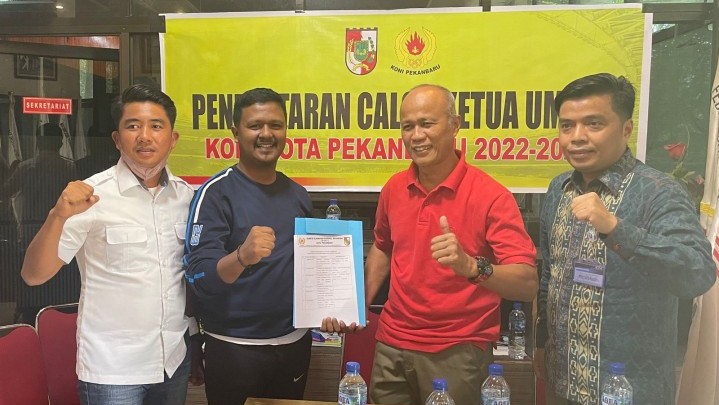 Muhammad Yasir SH Ambil Formulir Pendaftaran Ketua Umum KONI Pekanbaru