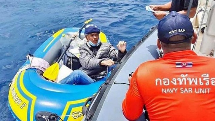 Pria Ini Nekat Dayung Perahu 2000 Km dari Thailand ke India Demi Bertemu Istrinya