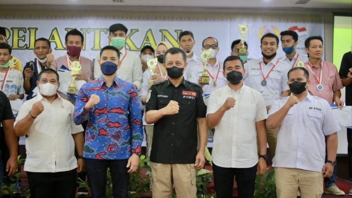 Kadispora Boby Ingin Tata Kelola PMTSI Riau Jauh Lebih Baik Kadispora Boby Ingin Tata Kelola PMTSI Riau Jauh Lebih Baik