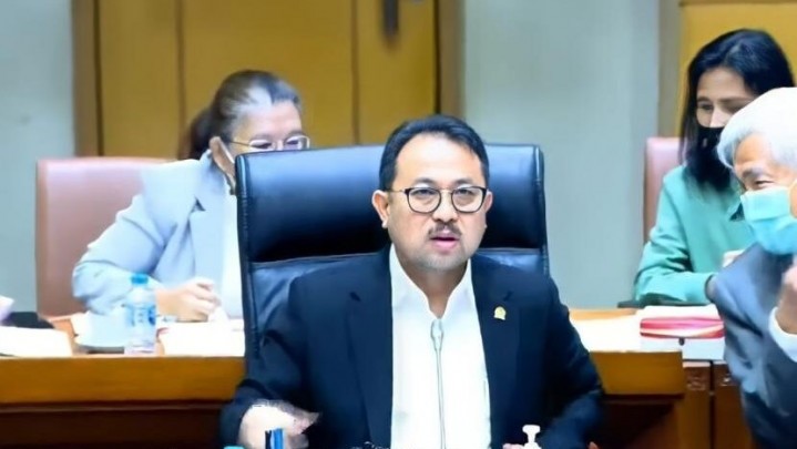 Herry Wirawan Dipidana Mati, DPR: Ini Memberi Pesan yang Jelas Herry Wirawan Dipidana Mati, DPR: Ini Memberi Pesan yang Jelas