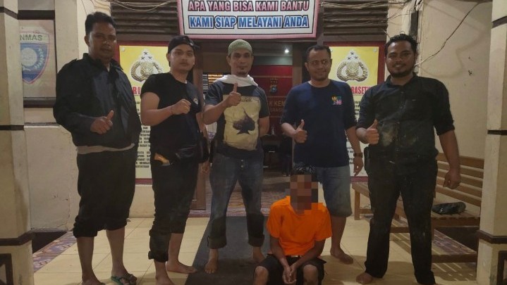 Polisi Berhasil Lumpuhkan Pencuri Kotak Amal Berisi Rp 32 Juta Polisi Berhasil Lumpuhkan Pencuri Kotak Amal Berisi Rp 32 Juta