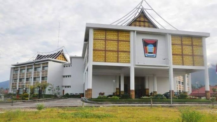 Pemko Padang Dinilai KI Sumbar Tidak Informatif