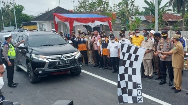 Tol Pekanbaru-Bangkinang Resmi Dibuka, Gubri: Silahkan Dilewati Tanpa Biaya, Tapi Tetap Pakai Kartu Elektronik