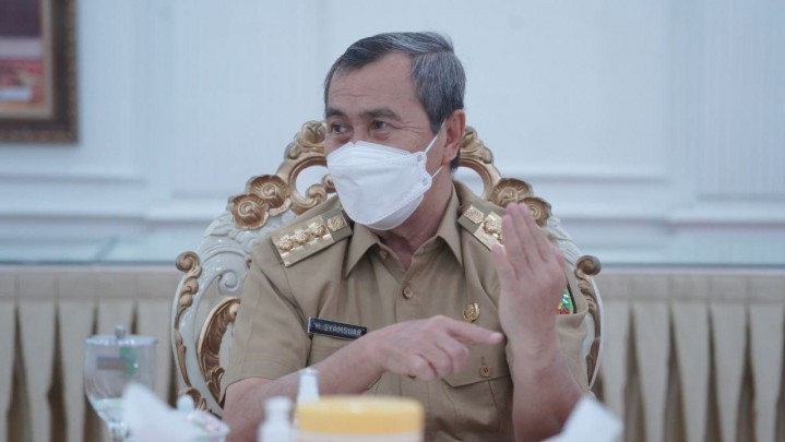 Pada Acara Apindo, Gubri Sebut Ingin Riau Tetap Kondusif Usai Kebijakan Larangan Ekspor CPO Pada Acara Apindo, Gubri Sebut Ingin Riau Tetap Kondusif Usai Kebijakan Larangan Ekspor CPO