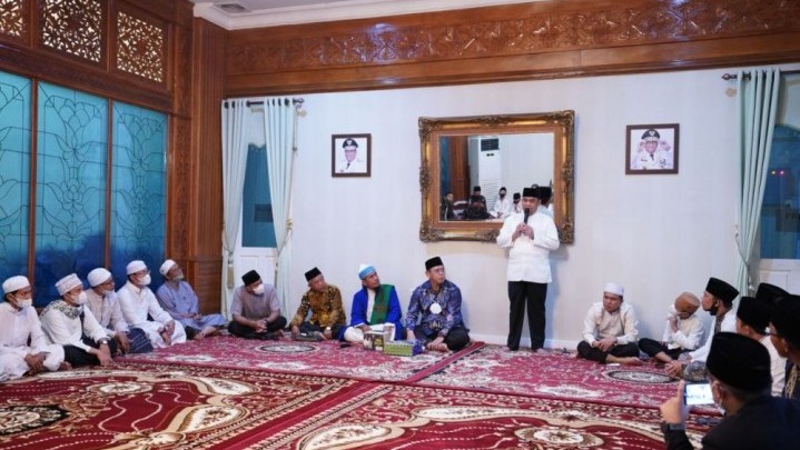 Wagubri Silahturahmi dengan Pimpinan Pondok Pesantren