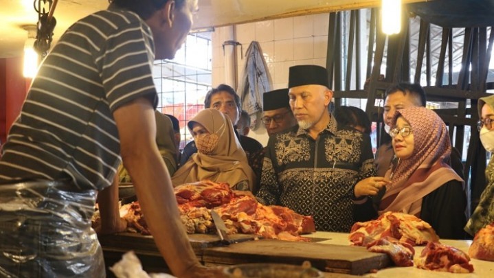 Harga Daging di Sumbar Tembus Rp150 Ribu per Kilogram Harga Daging di Sumbar Tembus Rp150 Ribu per Kilogram