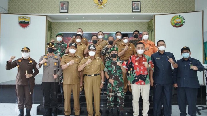 TTMD Imbangan Kodim 314/Inhil Dibuka Bupati HM Wardan TTMD Imbangan Kodim 314/Inhil Dibuka Bupati HM Wardan