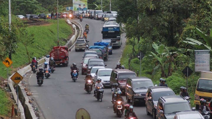 DPRD Sumbar Nilai Pemprov Gagal Atasi Macet Selama Lebaran DPRD Sumbar Nilai Pemprov Gagal Atasi Macet Selama Lebaran