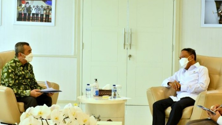 Datangi Menpora, Syamsuar Ajukan Riau Tuan Rumah Haornas 2022 Datangi Menpora, Syamsuar Ajukan Riau Tuan Rumah Haornas 2022