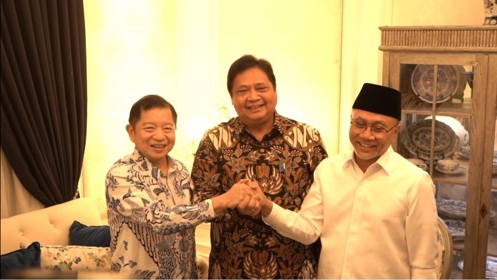 Pertemuan Tiga Ketua Parpol, Suharso PPP: Bersatu Adalah Beringin, Surya Alam, dan Baitullah Pertemuan Tiga Ketua Parpol, Suharso PPP: Bersatu Adalah Beringin, Surya Alam, dan Baitullah