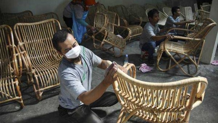 Pemprov Riau Hanya Anggarkan Rp 14 Miliar Bantuan untuk Usaha Mikro