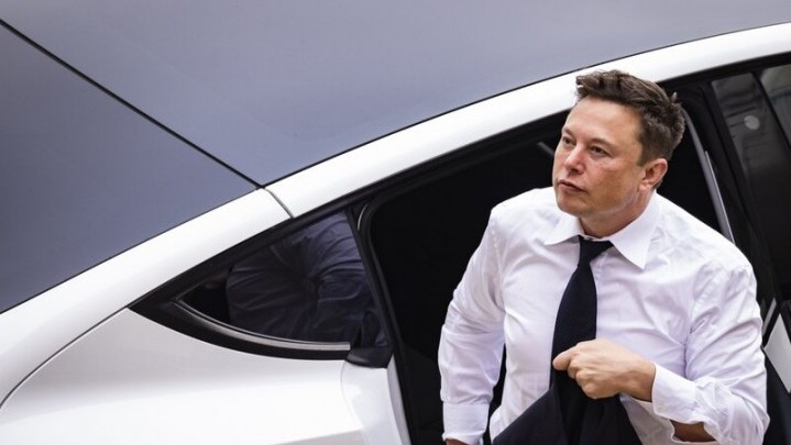 Elon Musk Kehilangan Rp 180 Triliun