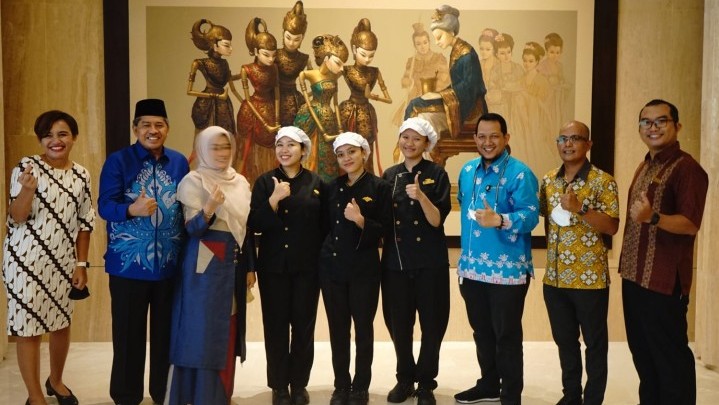 Bupati Afedri Bangga Anak Siak Lulusan BTP Kerja Luar Negeri Bupati Afedri Bangga Anak Siak Lulusan BTP Kerja Luar Negeri