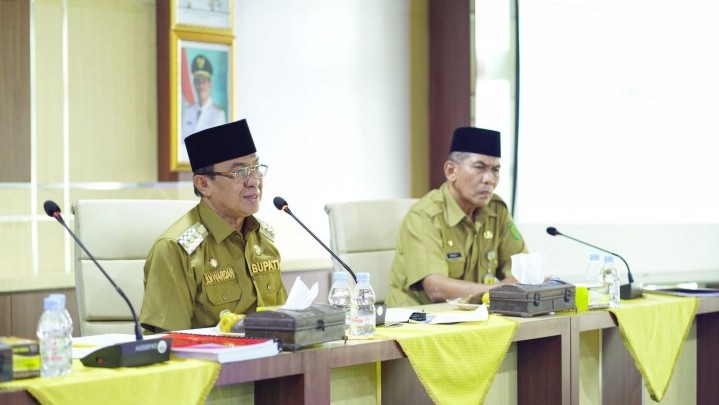HM Wardan Rakor Bahas Lahan Dalam Area Kawasan Hutan HM Wardan Rakor Bahas Lahan Dalam Area Kawasan Hutan