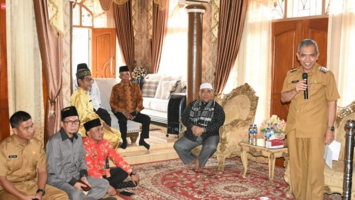 Hari Pertama Dinas, Ini Salah Satu Agenda Pj Bupati Kampar Hari Pertama Dinas, Ini Salah Satu Agenda Pj Bupati Kampar